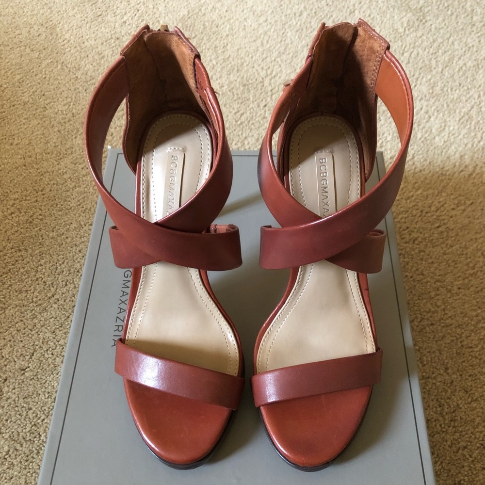 BCBGMAXAZRIA Leather Heels